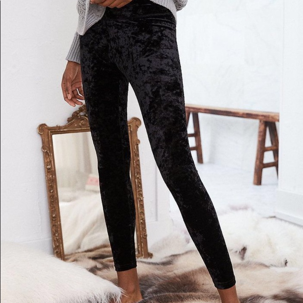 NWOT Aerie Velvet hi-waist leggings